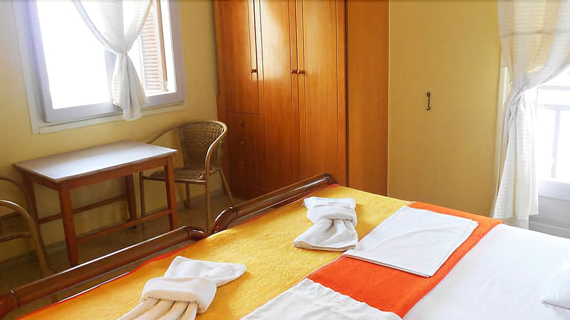 Imagen de la habitación del Hotel Studios Penelope. Foto 13