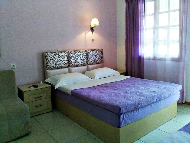 Imagen de la habitación del Hotel Studios and Apartments Efrosini. Foto 8