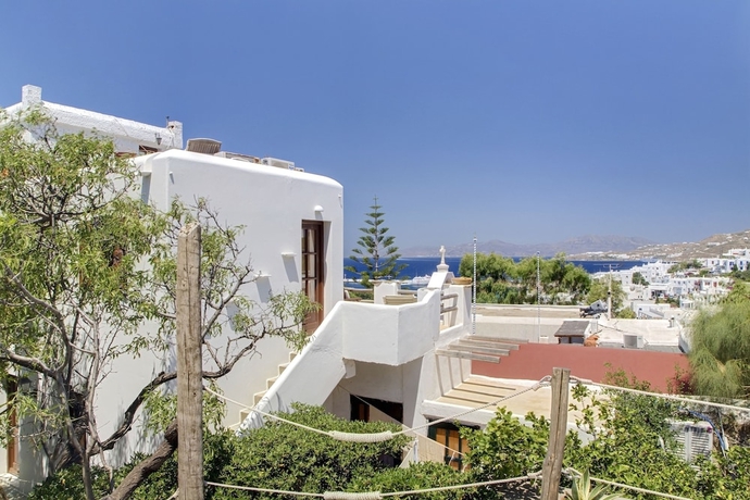 Imagen general del Hotel Studios and Suites Rania. Foto 1