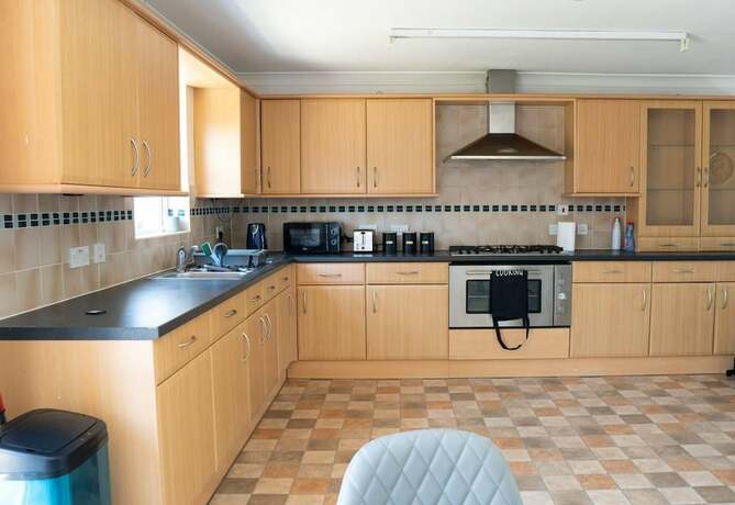 Imagen general del Hotel Stunning 6-bed House in Milton Keynes. Foto 12