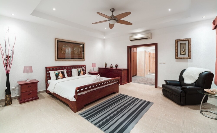 Imagen de la habitación del Hotel Stunning Luxury Golf and Pool Villas. Foto 11