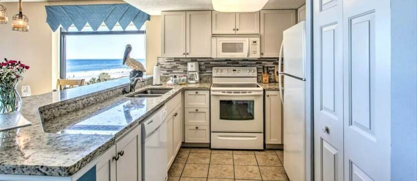 Imagen general del Hotel Stunning Oceanfront 3 Bedroom Condo. Foto 2