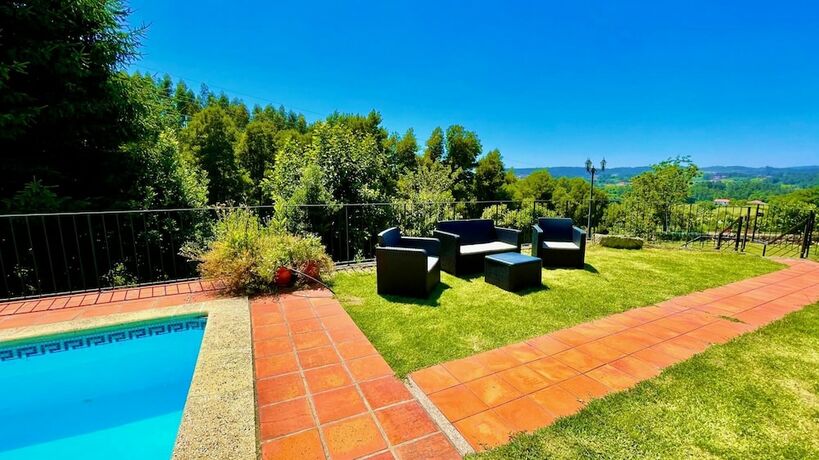 Imagen de la habitación del Hotel Stunning Villa Portugal Private Pool Diving Board. Foto 20