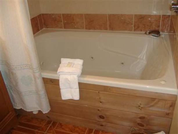 Imagen de la habitación del Hotel Sturbridge Country Inn. Foto 4