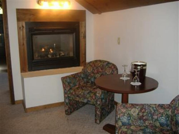 Imagen de la habitación del Hotel Sturbridge Country Inn. Foto 10