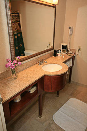 Imagen de la habitación del Hotel Sturbridge Host and Conference Center. Foto 6