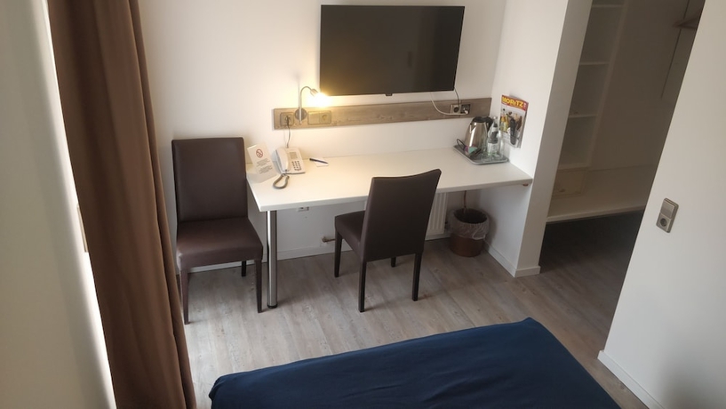 Imagen de la habitación del Hotel Stuttgart 21. Foto 15