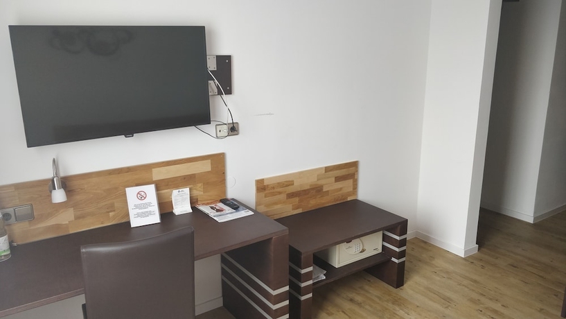 Imagen de la habitación del Hotel Stuttgart 21. Foto 18