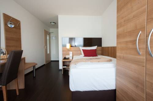 Imagen de la habitación del Hotel Stuttgart Gro&szlig;bettlingen by Belvilla. Foto 12