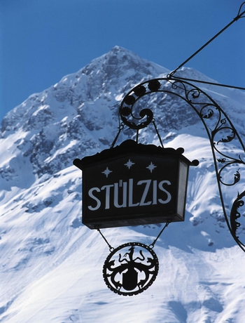 Imagen de los exteriores del Hotel St&uuml;lzis. Foto 11