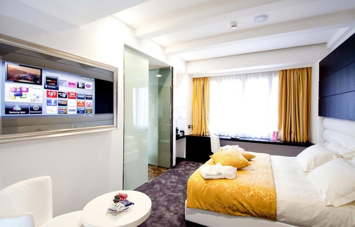 Imagen de la habitación del Hotel Style. Foto 7