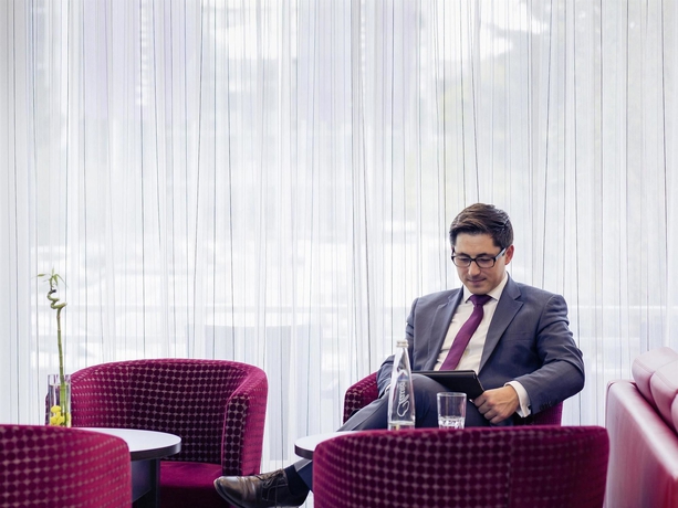 Imagen de los interiores del Hotel Styles München Messe. Foto 14