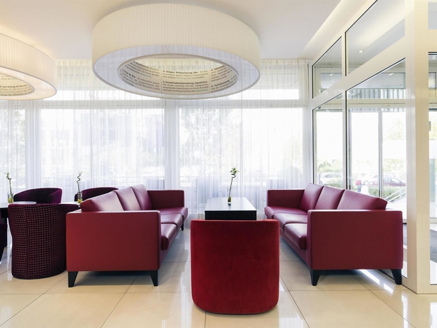 Imagen del bar/restaurante del Hotel Styles München Messe. Foto 8