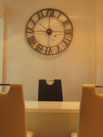 Imagen de los interiores del Hotel Stylish City Apartments. Foto 15