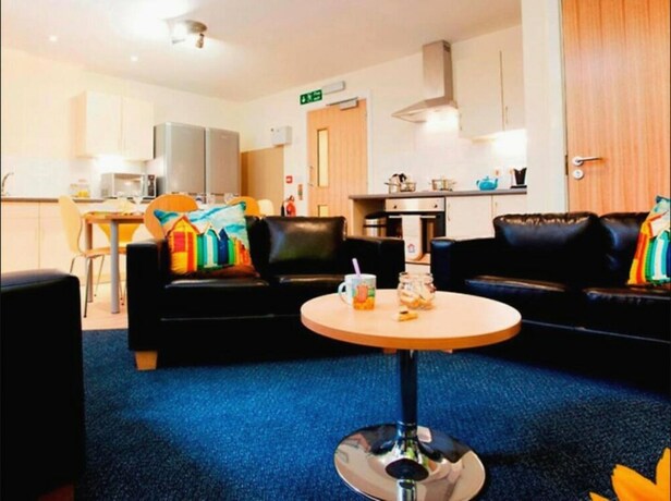 Imagen general del Hotel Stylish Rooms PENRYN. Foto 8