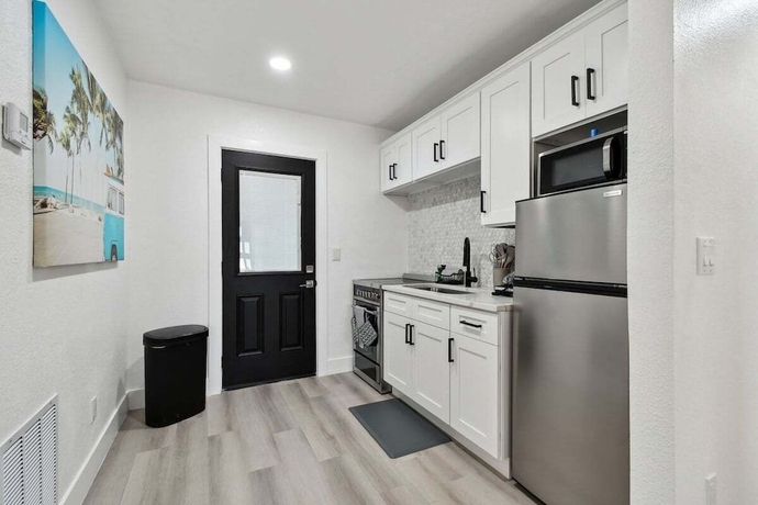 Imagen de la habitación del Hotel Stylish Treasure Island Escape. Foto 10