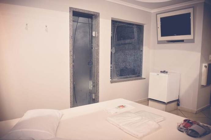 Imagen de la habitación del Hotel Styllus Motel - Adults Only. Foto 20
