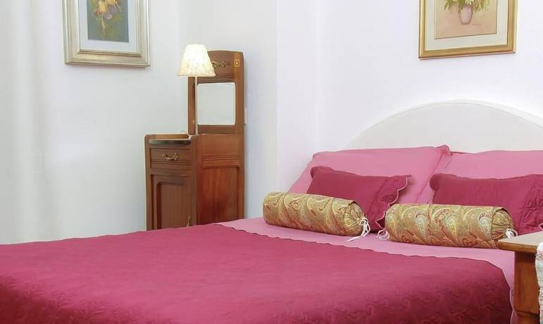 Imagen de la habitación del Hotel Su Barchile. Foto 9