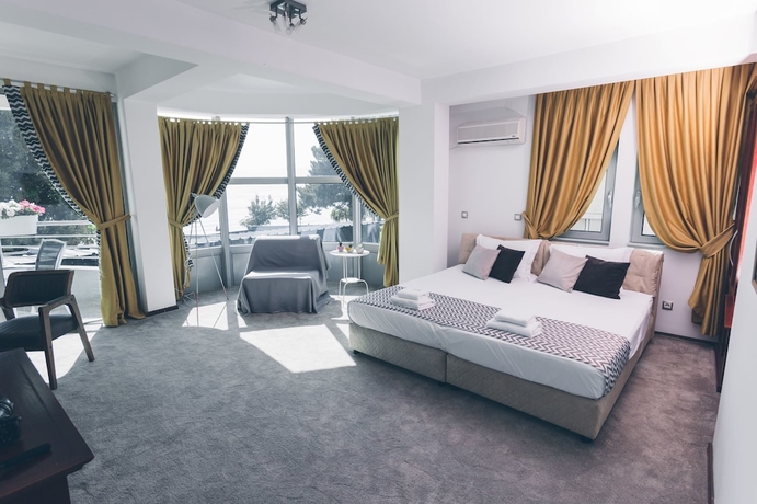 Imagen de la habitación del Hotel Su. Foto 15