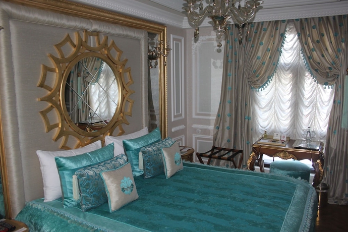 Imagen de la habitación del Hotel Su Merdum. Foto 11