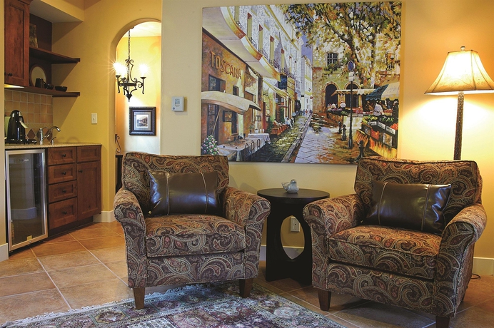 Imagen de los interiores del Hotel Su Nido Inn. Foto 13
