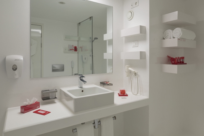 Imagen de la habitación del Hotel Su and Aqualand. Foto 5