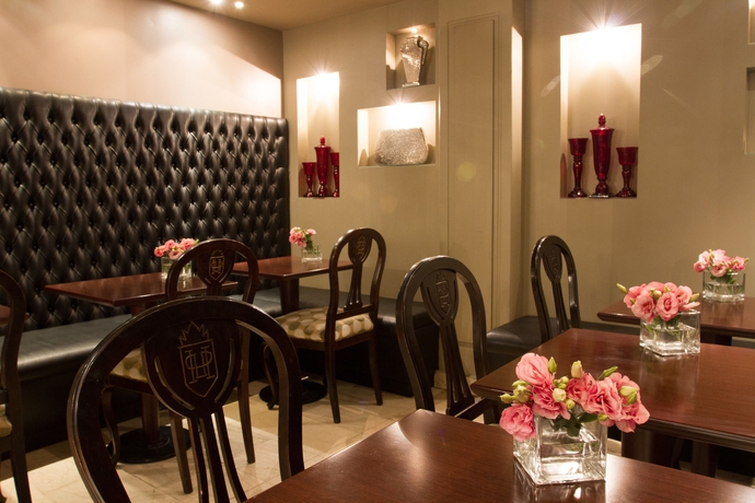 Imagen del bar/restaurante del Hotel SuMa Recoleta. Foto 2