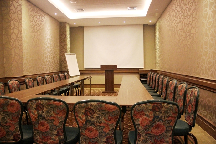 Imagen de los interiores del Hotel Suadiye. Foto 14