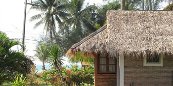 Imagen de la habitación del Hotel Suan Bankrut Beach Resort. Foto 13