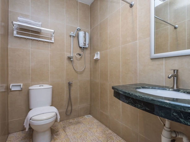 Imagen de la habitación del Hotel Suan Bee. Foto 13