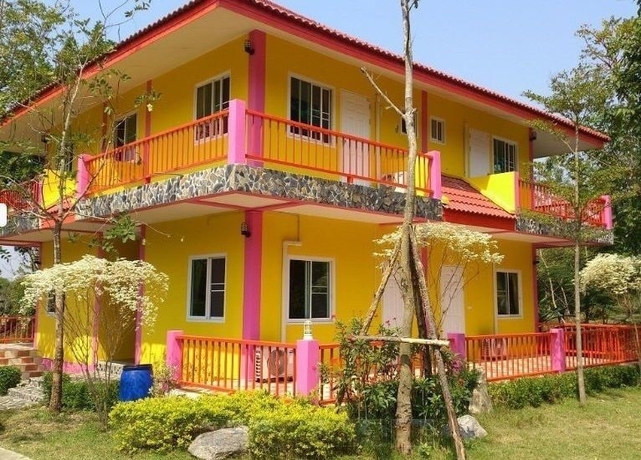 Imagen de la habitación del Hotel Suan Phueng Pa Wai Resort. Foto 7