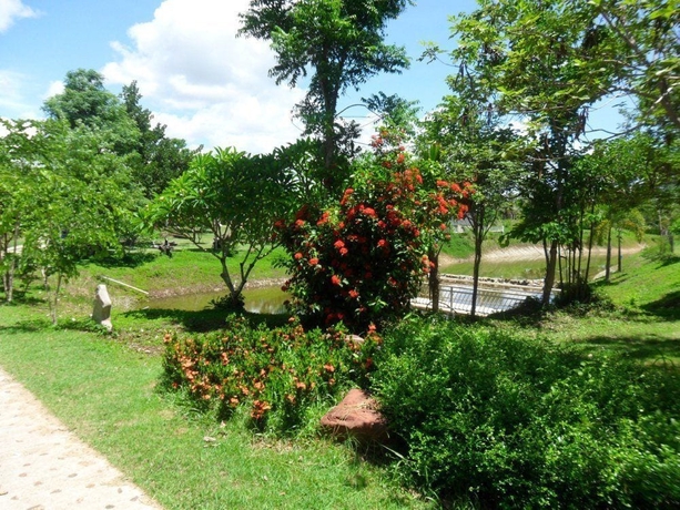 Imagen de los exteriores del Hotel Suan Phueng Pa Wai Resort. Foto 16