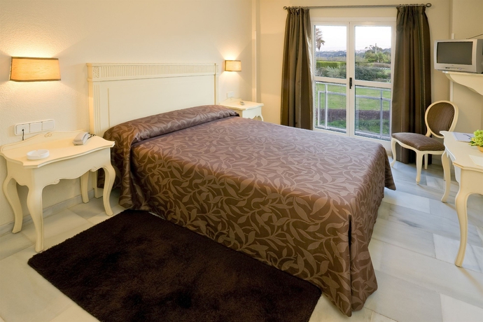 Imagen de la habitación del Hotel Suances. Foto 4