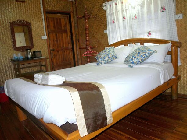 Imagen general del Hotel Suandarbporn Resort Mae Sot. Foto 3