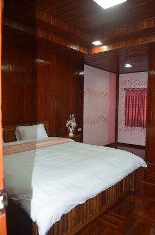 Imagen de la habitación del Hotel Suandarbporn Resort Mae Sot. Foto 28