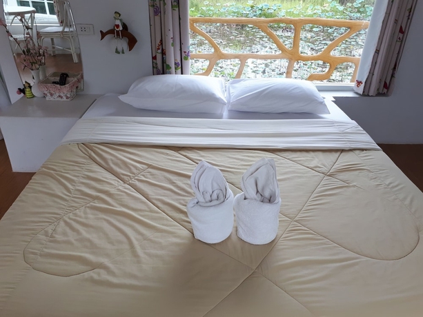 Imagen de la habitación del Hotel Suanmaihom Resort. Foto 7