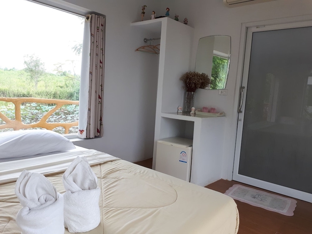 Imagen de la habitación del Hotel Suanmaihom Resort. Foto 9