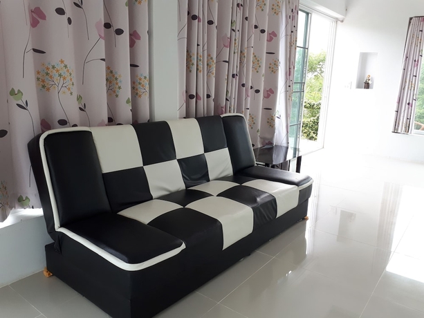 Imagen de la habitación del Hotel Suanmaihom Resort. Foto 15