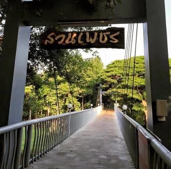 Imagen de los interiores del Hotel Suanphet Riverview Resort. Foto 16