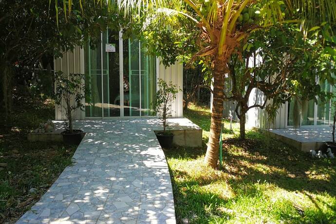 Imagen de la habitación del Hotel Suansaimai Resort. Foto 15