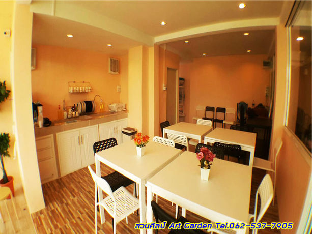 Imagen de la habitación del Hotel Suansin Art Garden. Foto 8