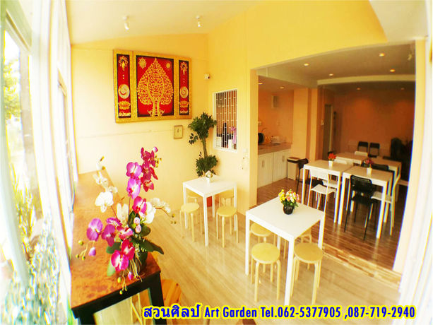 Imagen de los interiores del Hotel Suansin Art Garden. Foto 12