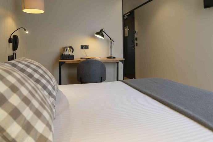 Imagen de la habitación del Hotel Sub. Foto 2