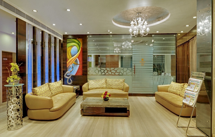 Imagen de los interiores del Hotel Suba Galaxy. Foto 9