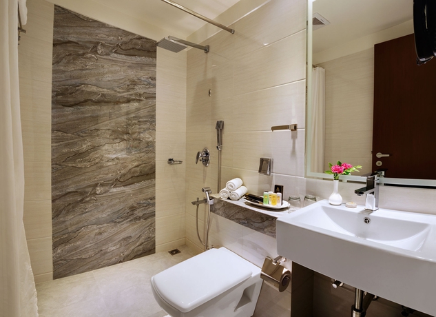 Imagen de la habitación del Hotel Suba Galaxy. Foto 6