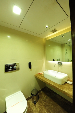 Imagen de la habitación del Hotel Suba Star. Foto 7