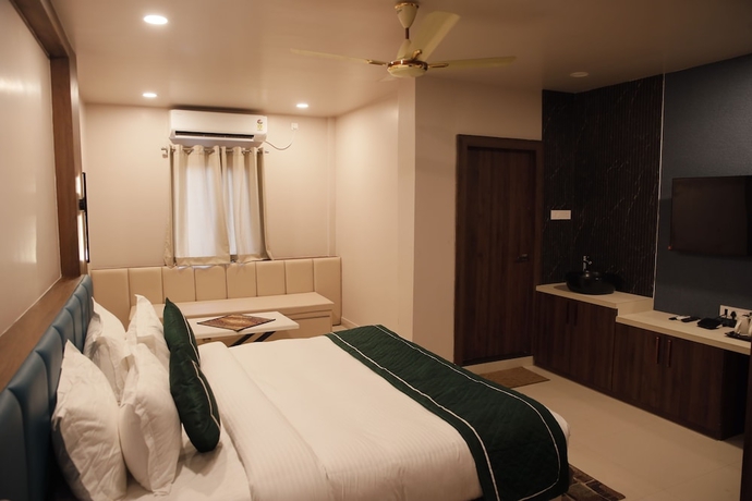 Imagen de la habitación del Hotel Subansiri. Foto 9