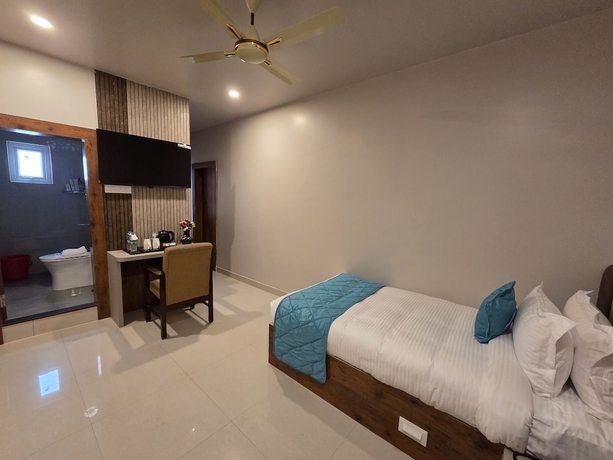 Imagen de la habitación del Hotel Subansiri. Foto 12