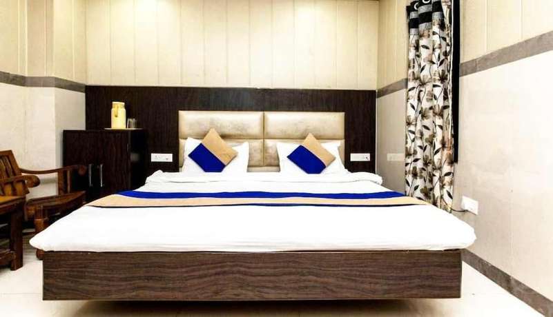 Imagen de la habitación del Hotel Subash. Foto 9
