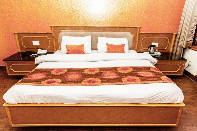 Imagen general del Hotel Subash International. Foto 7